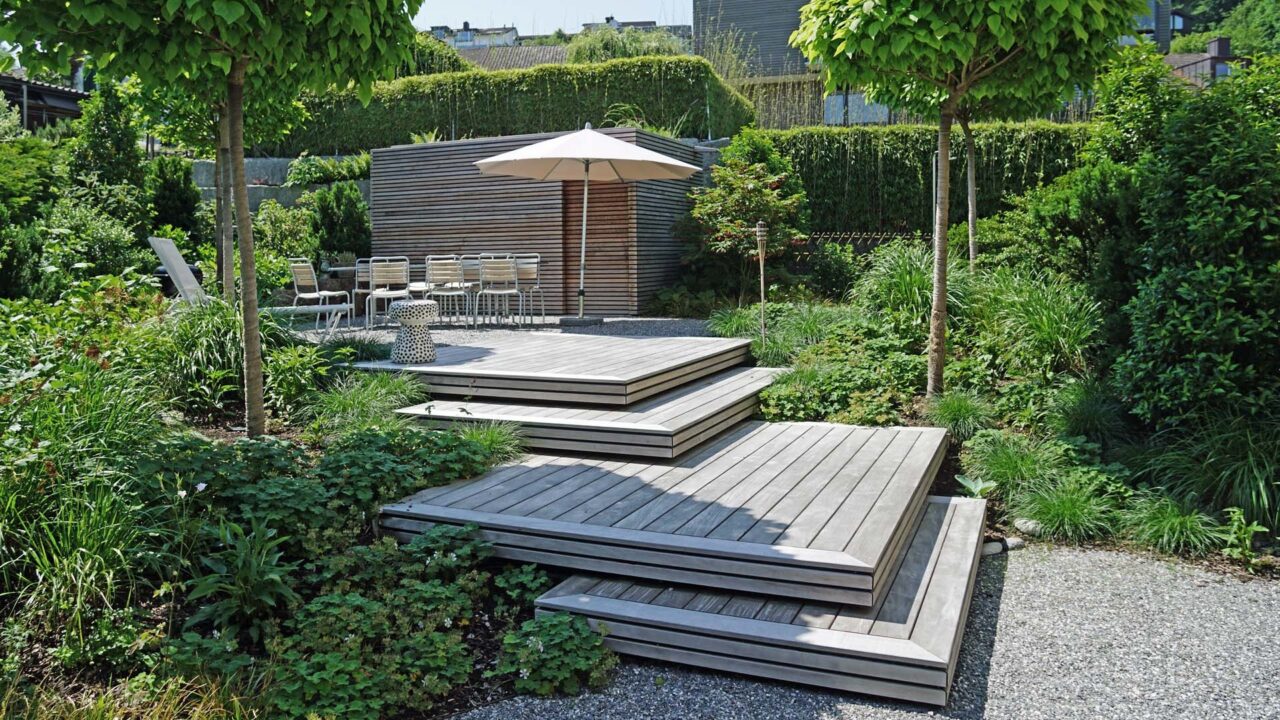 Holz Treppe Gartenhaus Privatgarten Gestaltung